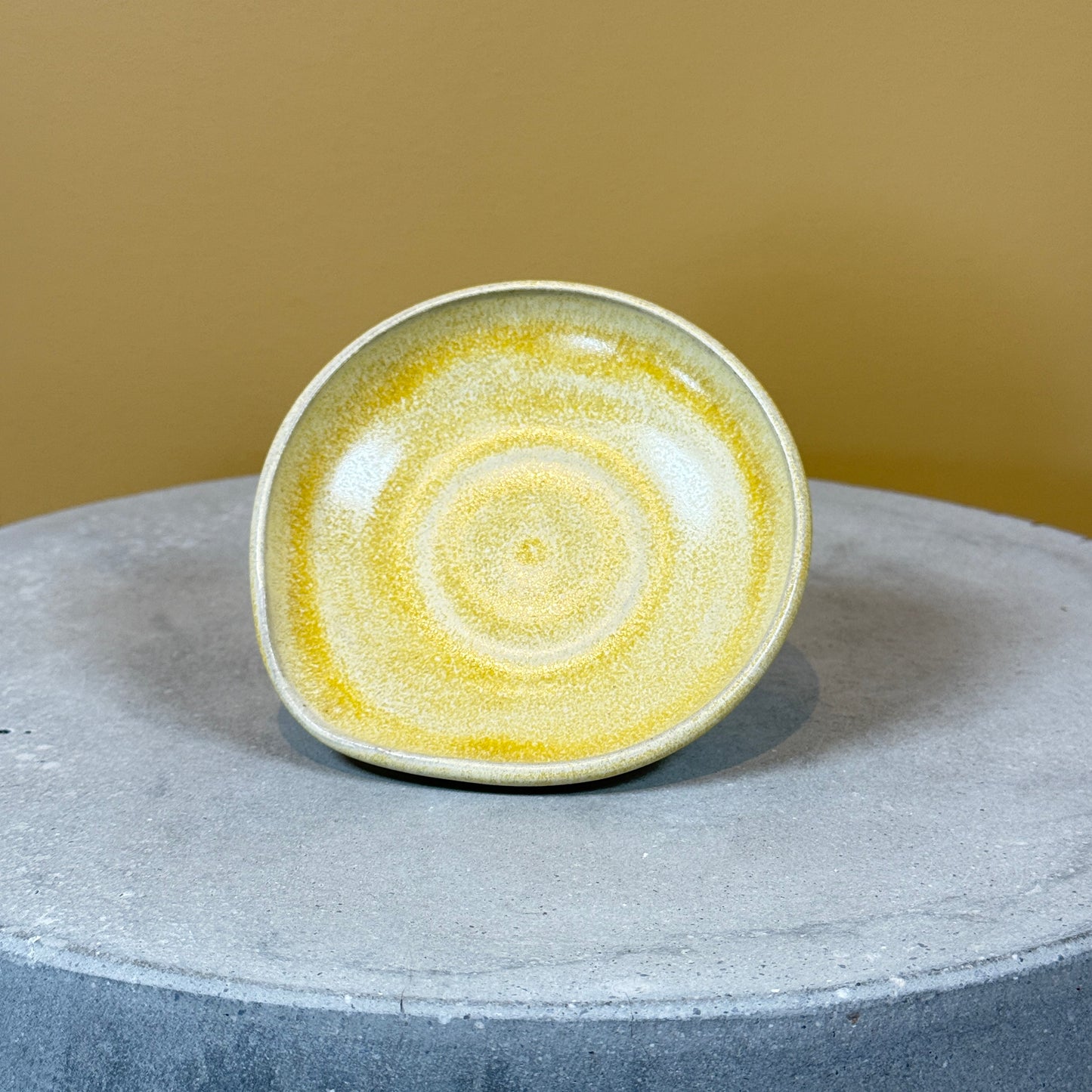 Grydeskeholder no 16